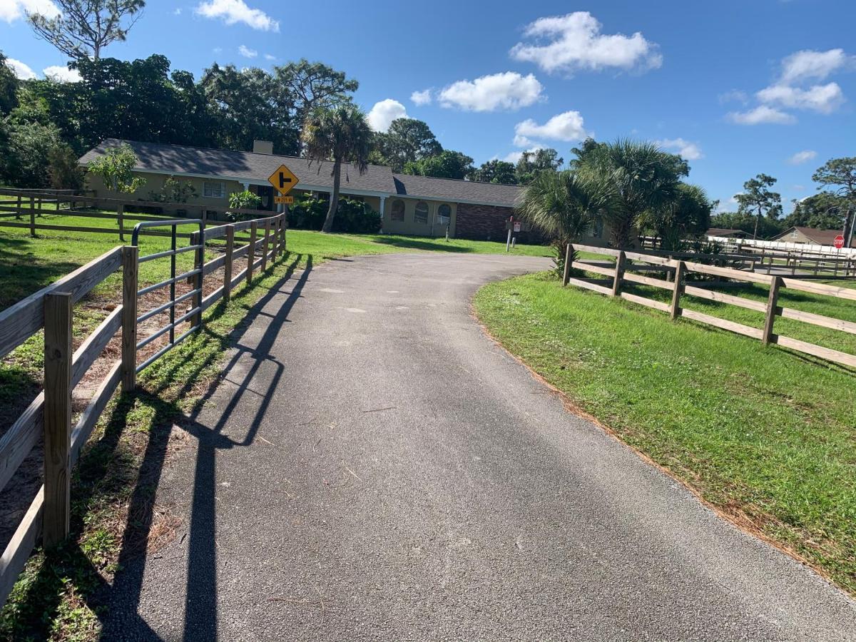 Hotel Oyo Family Ranch At Melbourne Fl Zewnętrze zdjęcie